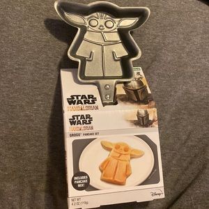 Star Wars Mandalorian Grogu Baby Yoda Pancake Set